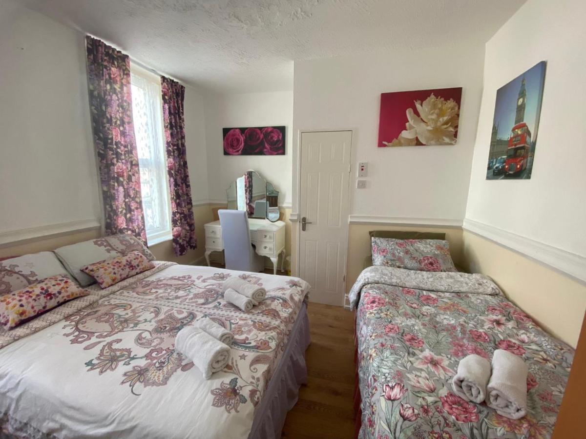 Mellory Hotel Blackpool Bagian luar foto